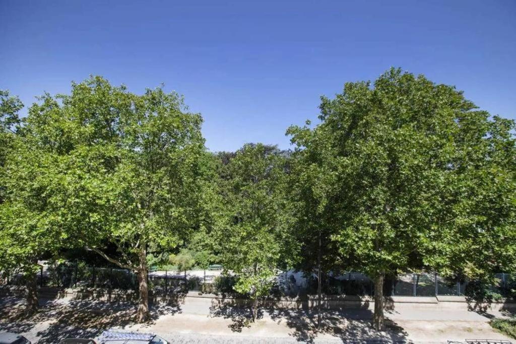 Luxury Paris La Vie En Rose Jacuzzi Terrasse Parking Διαμέρισμα Εξωτερικό φωτογραφία